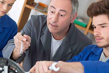 bike build social responsibility program team building USA