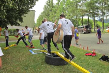 Flat Out Formula One Creative Team Building