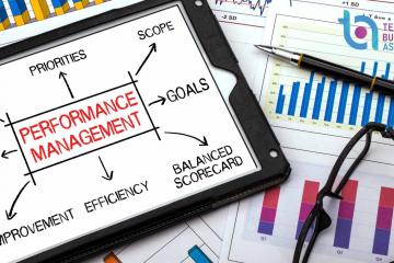 Performance management blog header