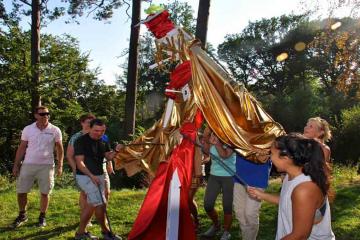 creative team building activity Belgium