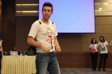 tshirt masterpiece creative team building event