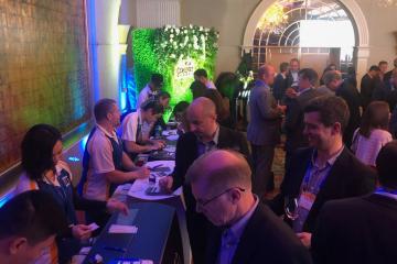 Evening team building horse racing for teams