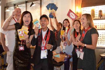 Straits-Traders-main