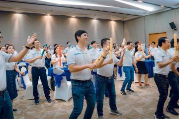 team building music activity