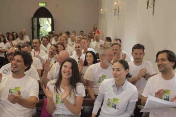 Sing together for wellbeing