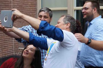 Human Bingo Networking Activity