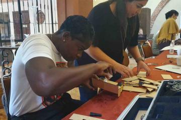 develop design thinking