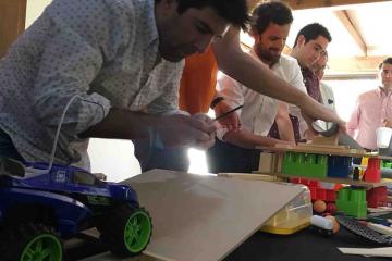 chain reaction creative team building catalyst chile