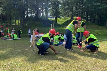 bridging the divide innovative team building