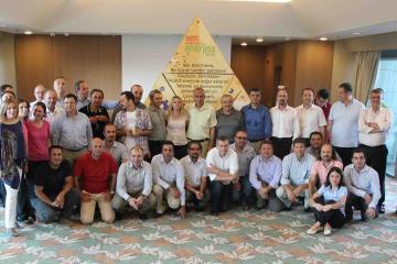 flat out pyramid puzzle team building Turkey