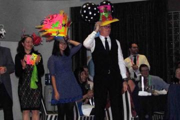 horse racing activity for teams