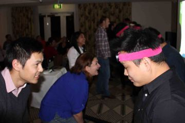 win it in a minute competitive fun team building game