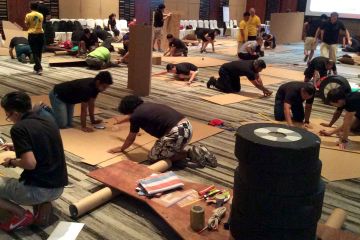 Flat Out Formula One Creative Team Building