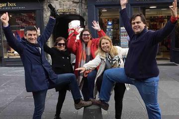 interactive team building treasure hunt catalyst uk