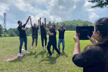 creative fun team building activity