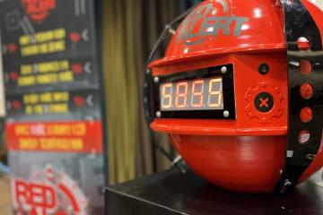 creative team building challenge