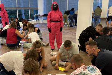 Squad Game komandos formavimo veikla