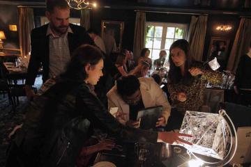 Team building dinner game