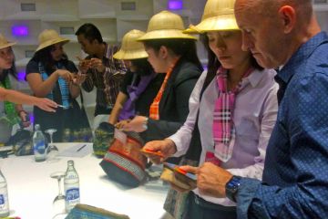 thai traders team building business game