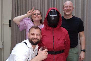 squad game team building