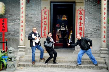 travel show creative team building activity