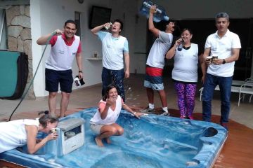 go team fun engaging team building activity