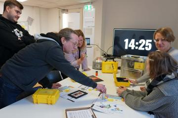 Atmosphere team building activity