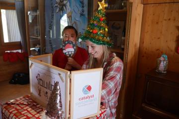 	ibuild festive communication game