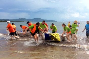 flat out afloat creative team building