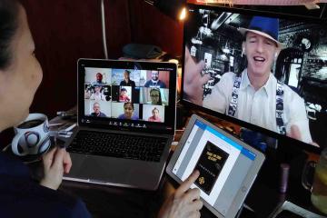 EScape the mob online