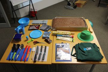 cake off creative team building activity