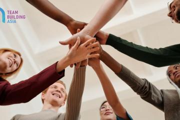 blog article header - how to retain talent in 2023