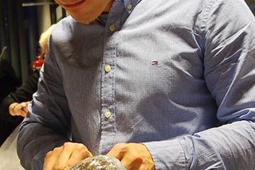  creative team building activity