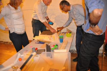 chain reaction team building activity Belgium