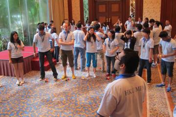 juggling motivator team building activity Le Meridien