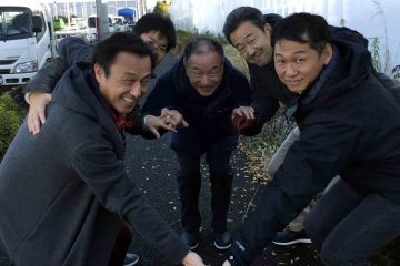 go team fun engaging team building activity