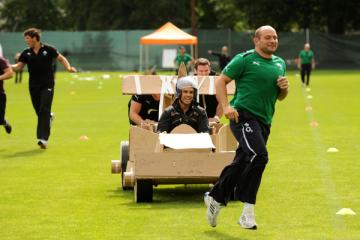 Flat Out Formula 1 team building activity