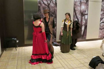 holliwood challenge artistic team building activity