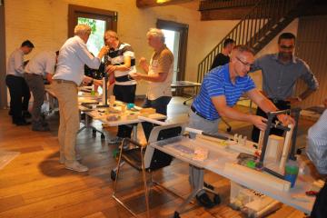 chain reaction team building activity Belgium