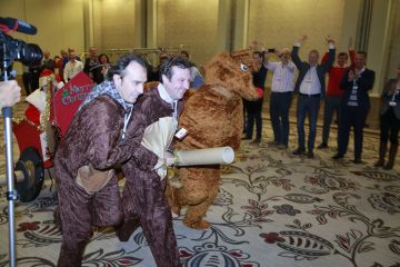 christmas themed creative team building