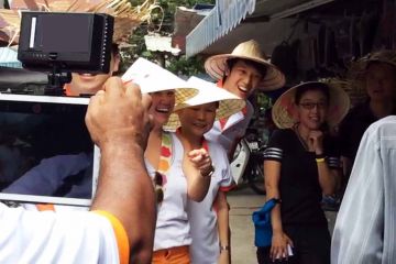 	travel show creative team building activity