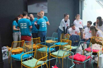 quickfire soccer football-themed team building activity