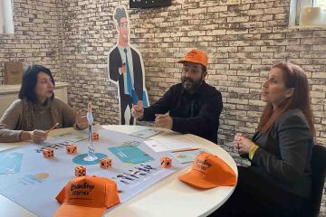 team building leadership game