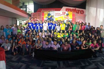 the big picture creative team building program