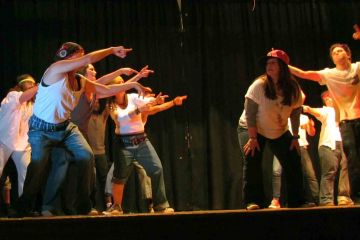 you're a star team building programme