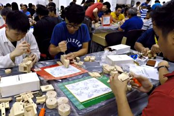 toy factory creative team building activity