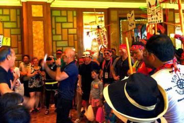 Two Tribes At Shangri-La's Mactan Resort & Spa - 200 Delegates Multinational Corporation