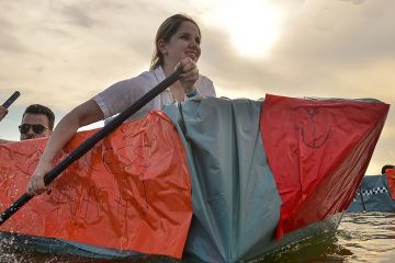 flat out afloat creative team building