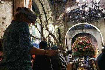 virtual reality team building