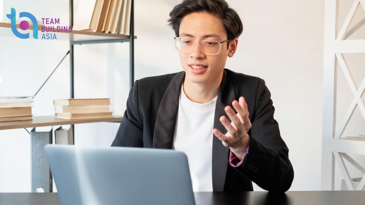 header image engaging town halls preparation checklist